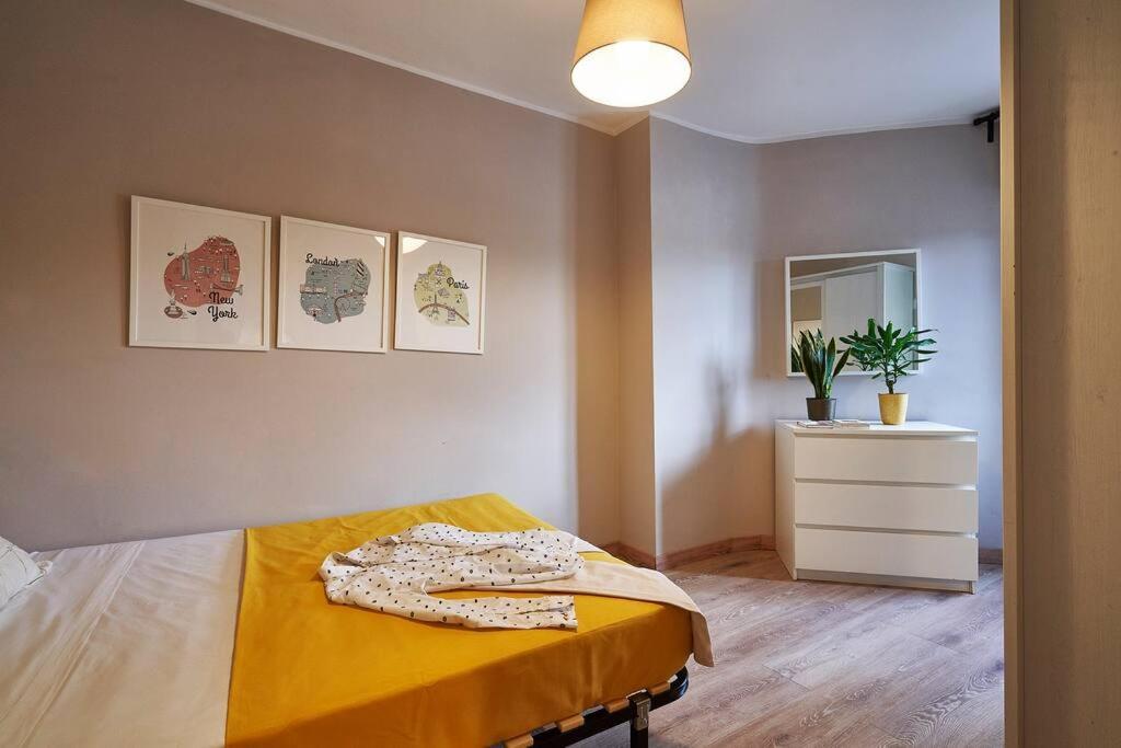 Bebarceloner Sant Andreu Apartments - 3 Bedrooms Esterno foto